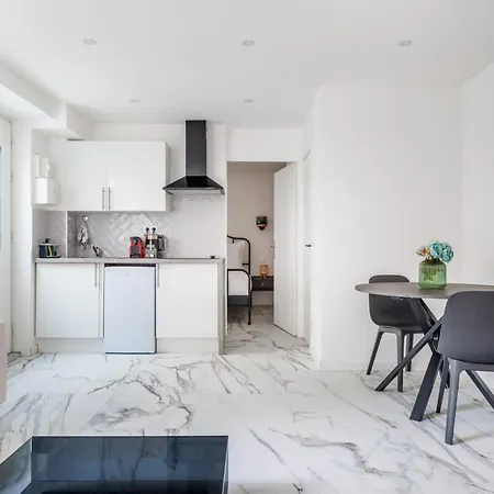 Spacious Flat For 4 People #1 Asnières Buitenkant foto